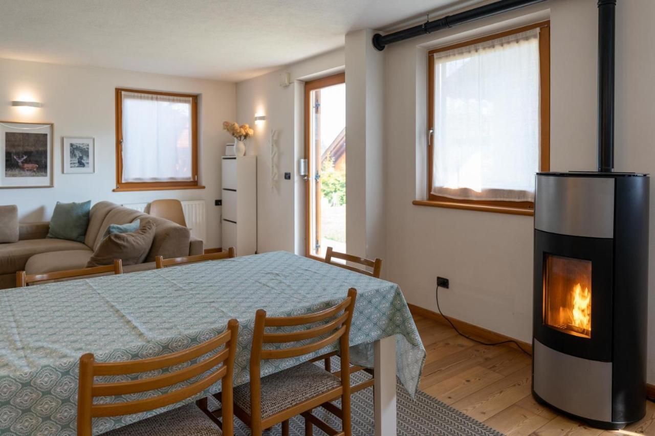 Casa Beba - Agenzia Dolomiti Affitti Appartement Cavalese Buitenkant foto